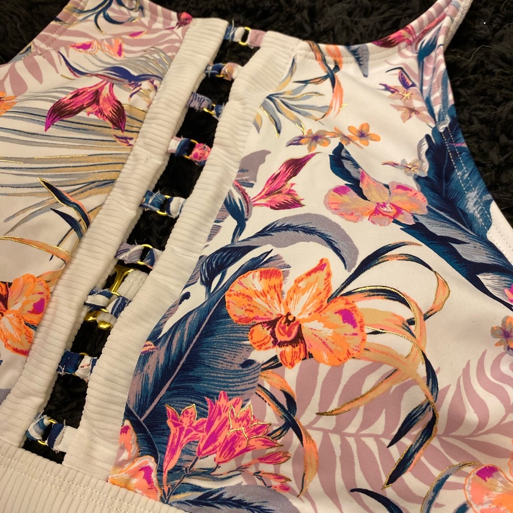Women’s Bikini